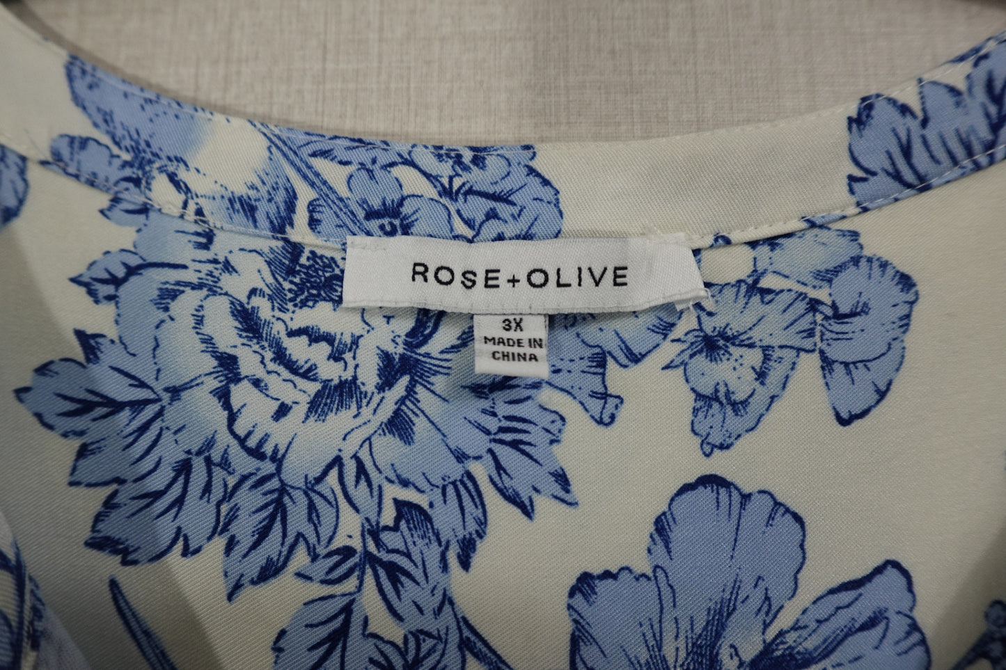 Rose+Olive, Short Sleeved Top, 3X