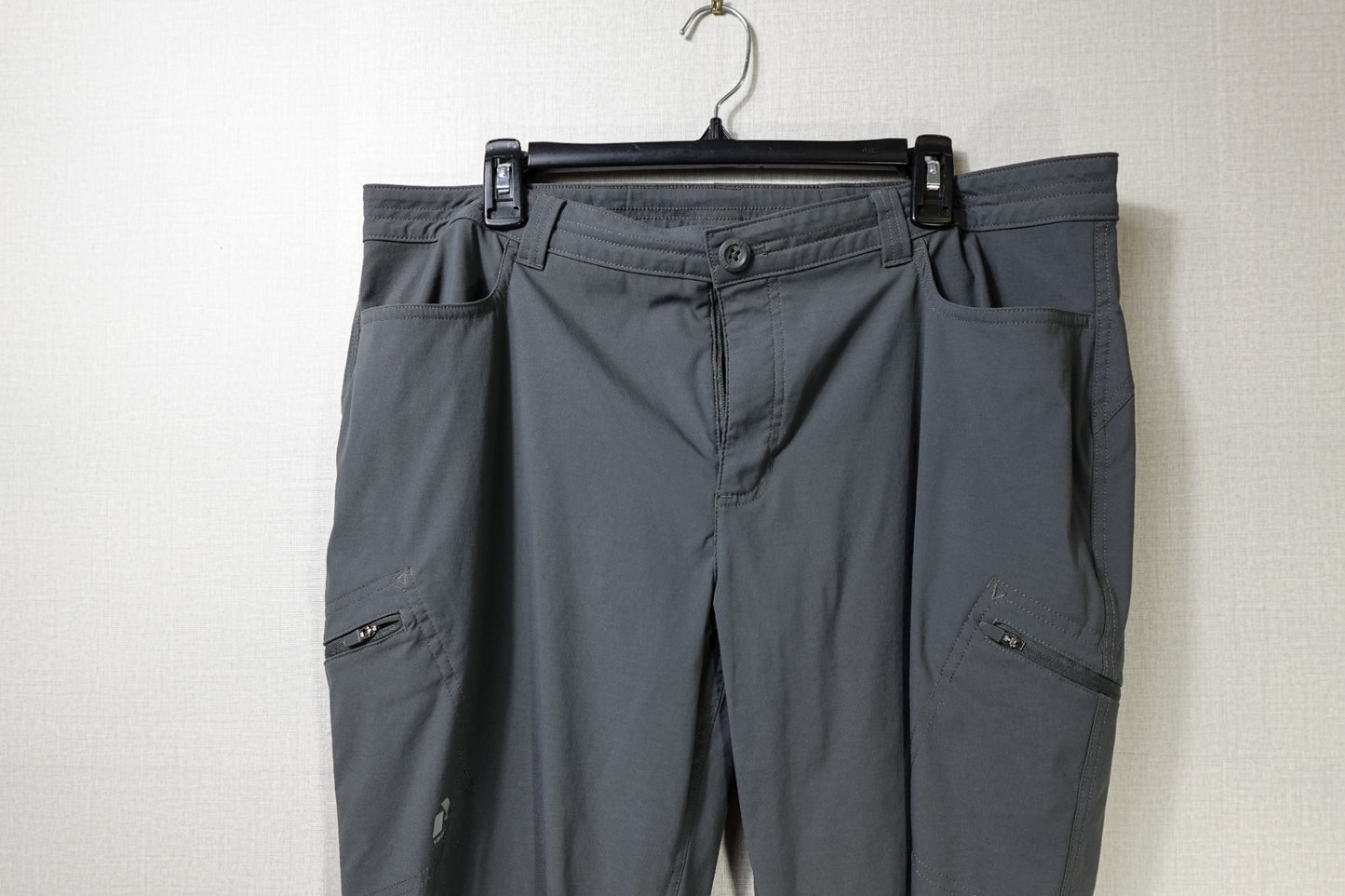 Eddie Bauer, Activewear pants, 16