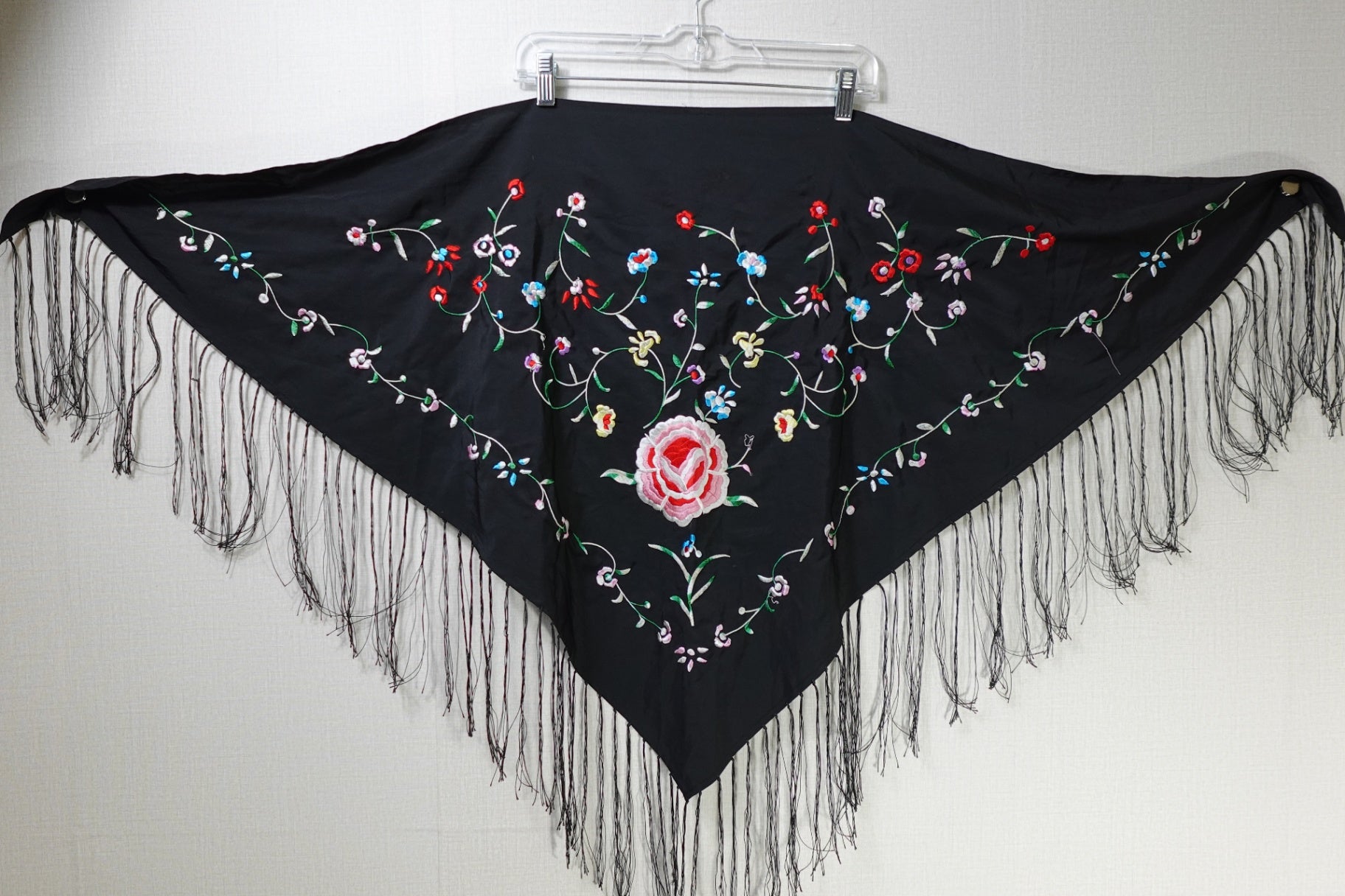 (No Label), Shawl,