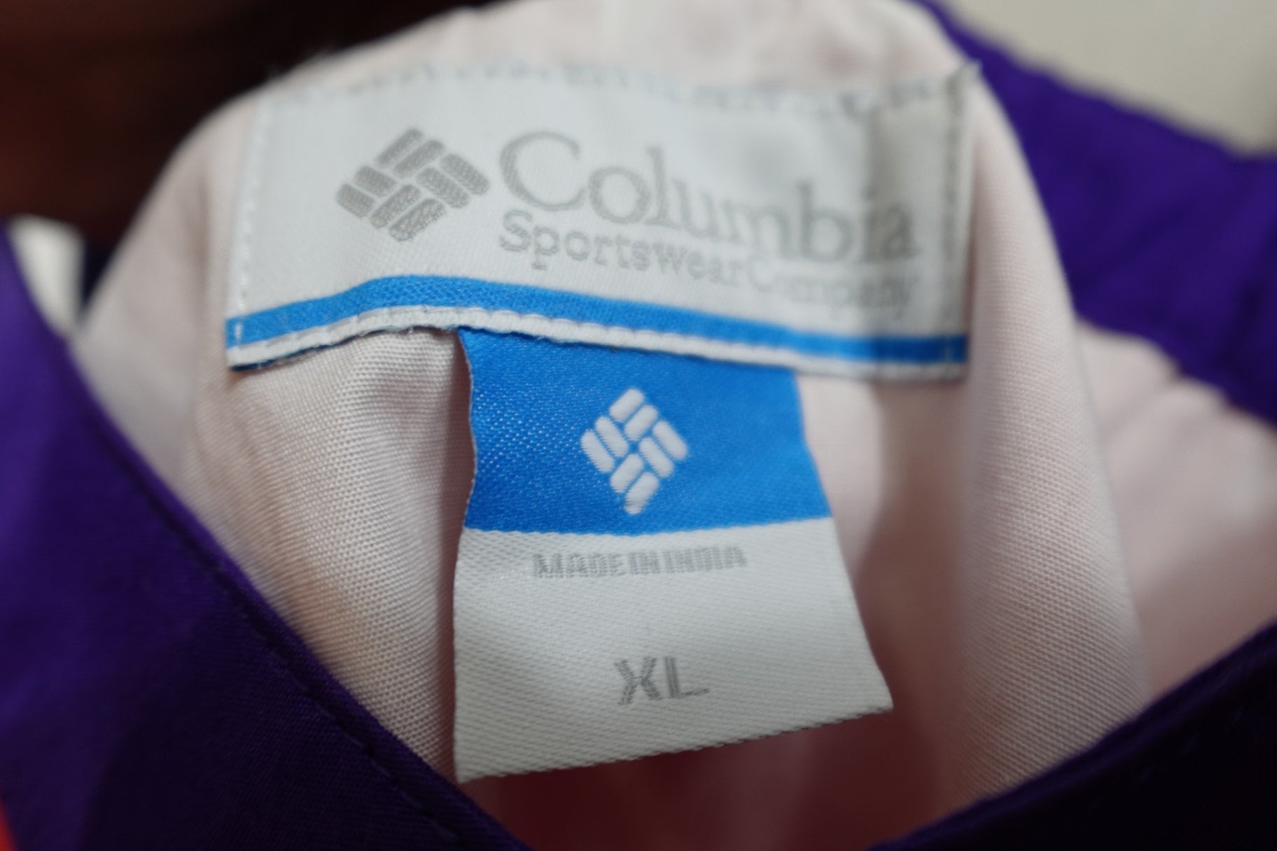 Columbia (Collegiate: Bull Dogs), New Dress, XL