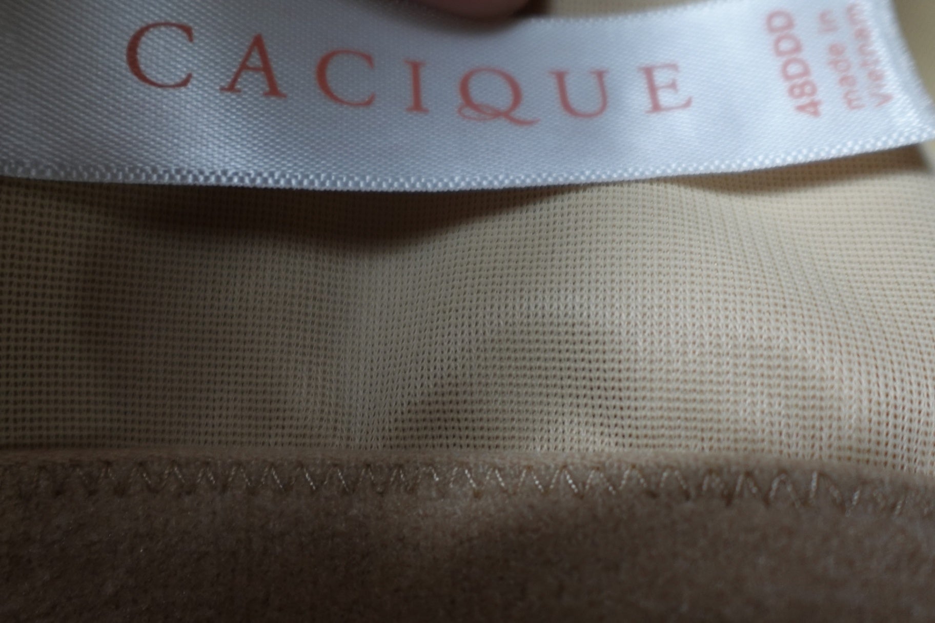 CACIQUE, Bra, 48DDD