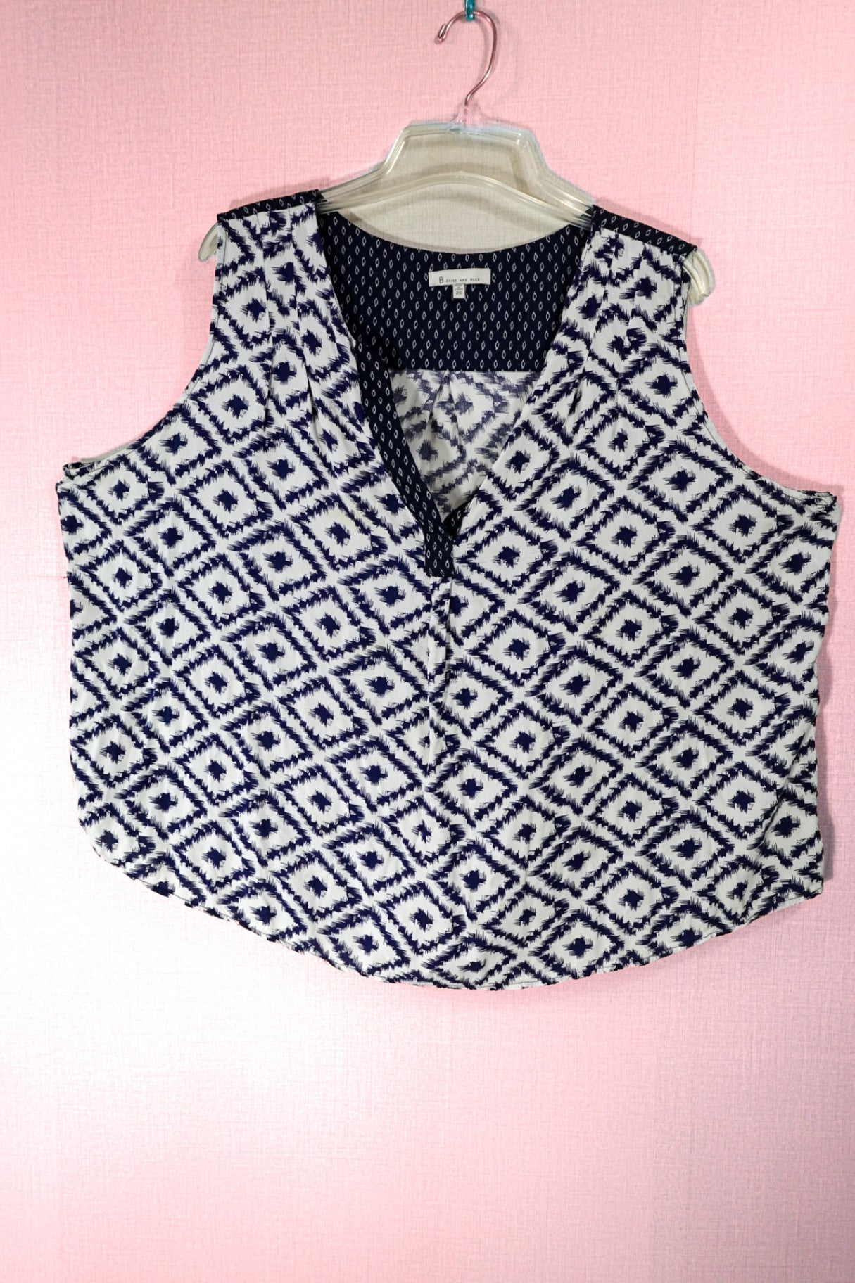 Skies Are Blue, Sleeveless top, 2X