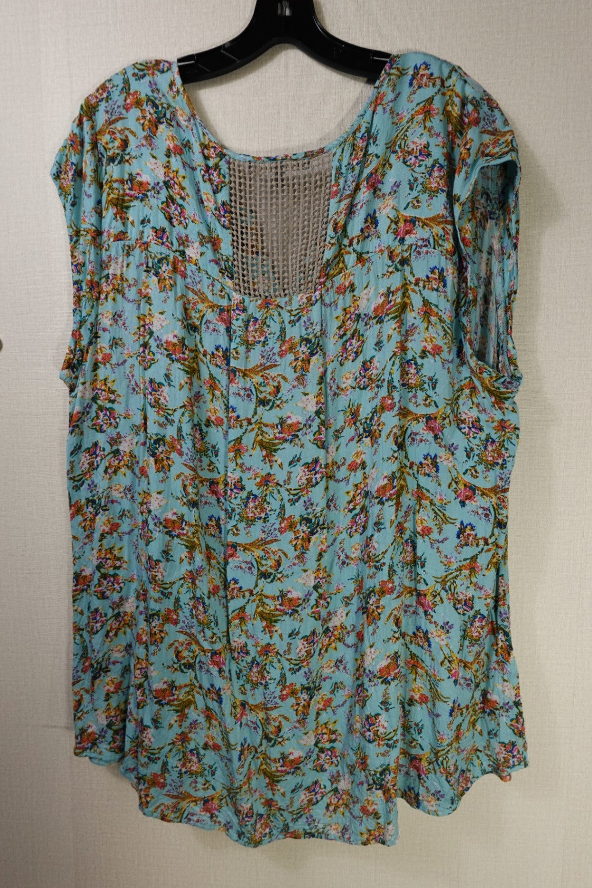 Daniel rainn, Sleeveless Top, 3X