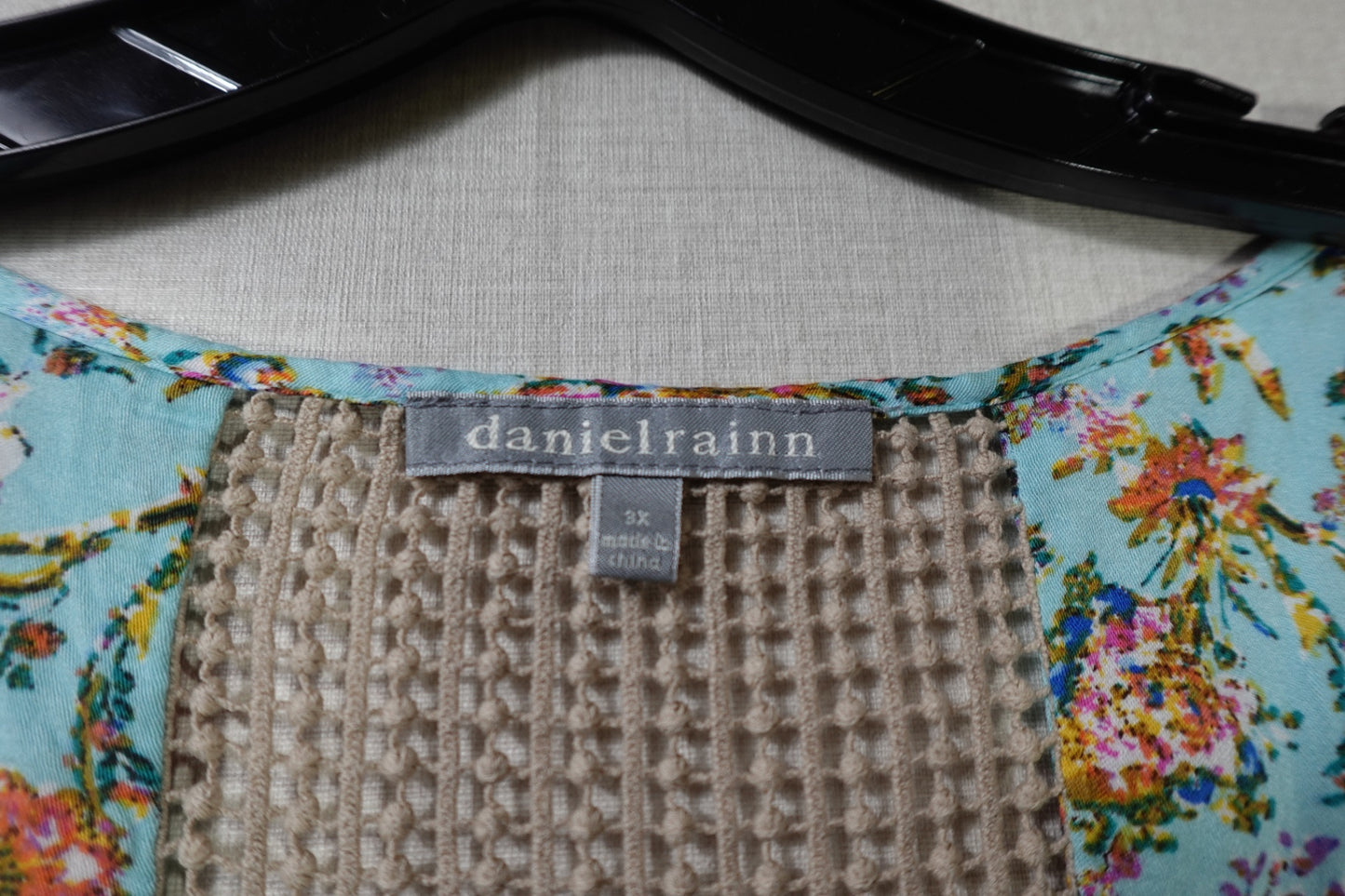 Daniel rainn, Sleeveless Top, 3X