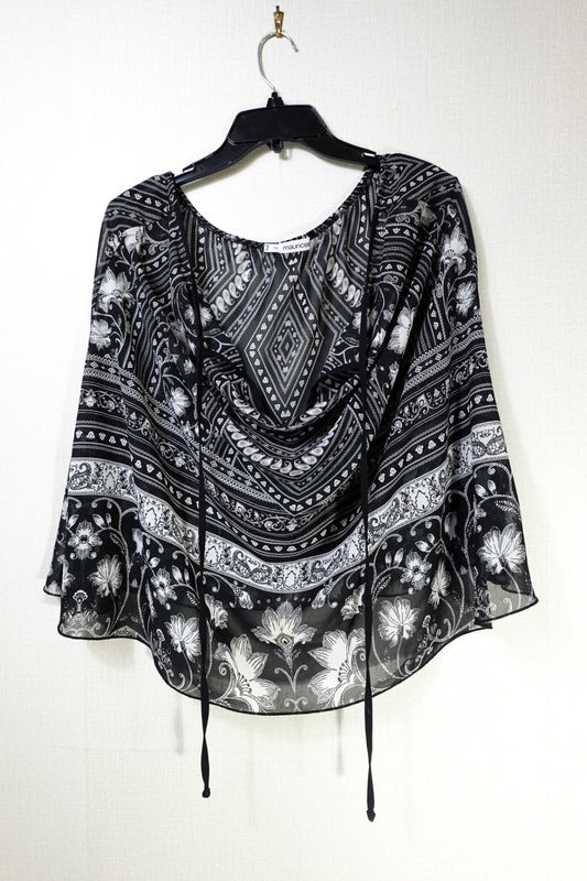Maurices, Shawl, 2X Black and White