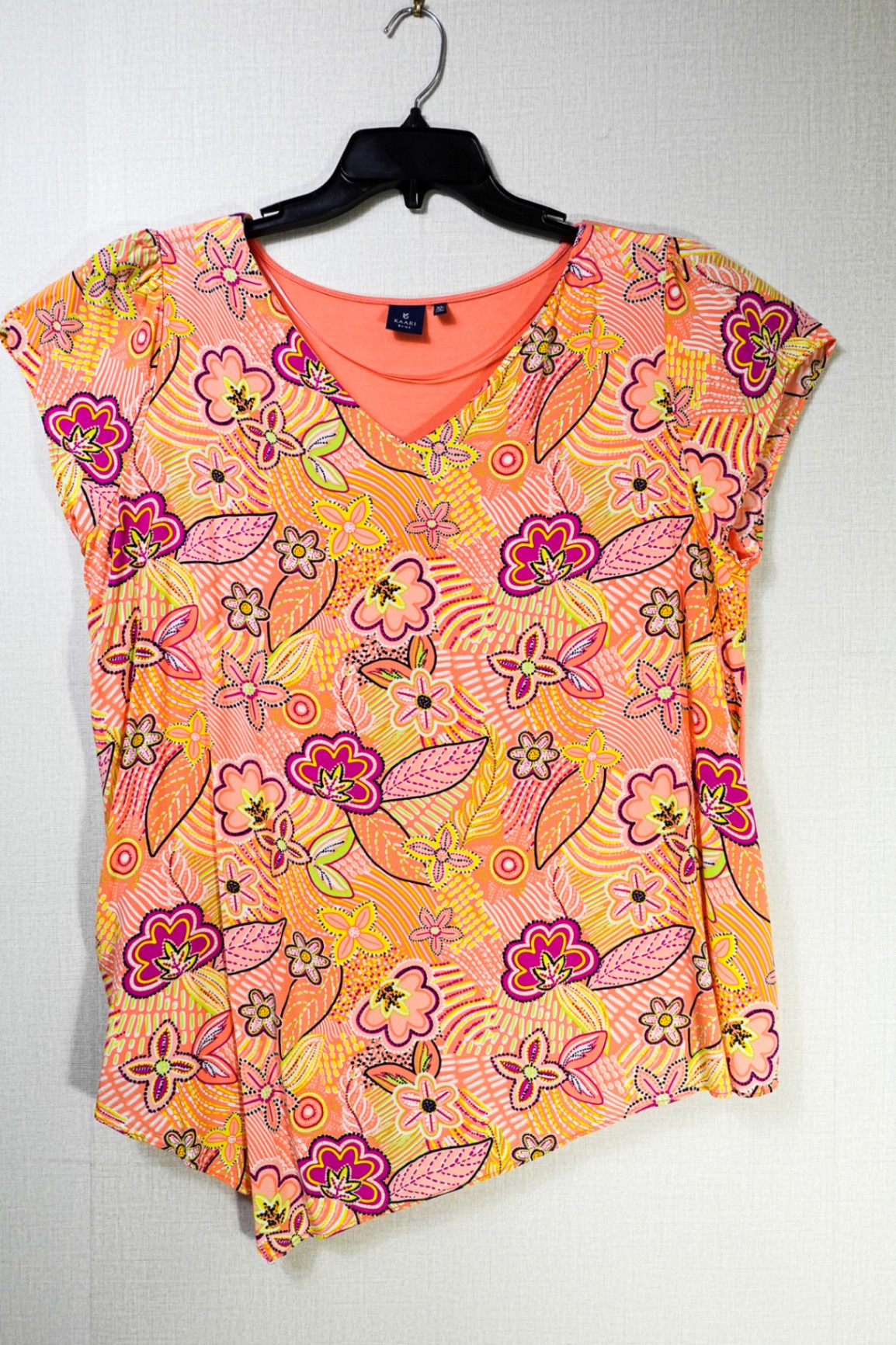Kaari Blue, Short Sleeved Top, XL Coral Orange Multicolor