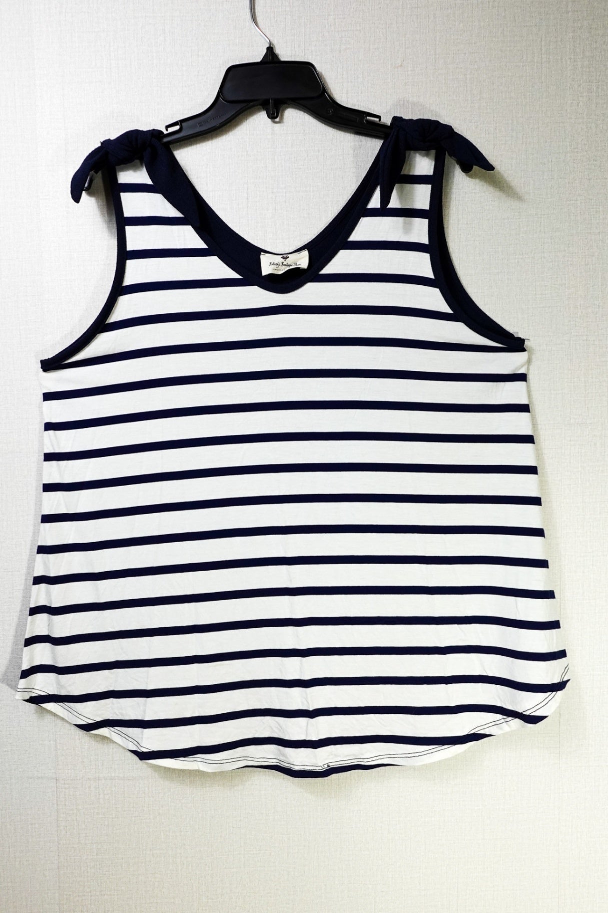 Betsey's Boutique Shop, Sleeveless top, XL, blue