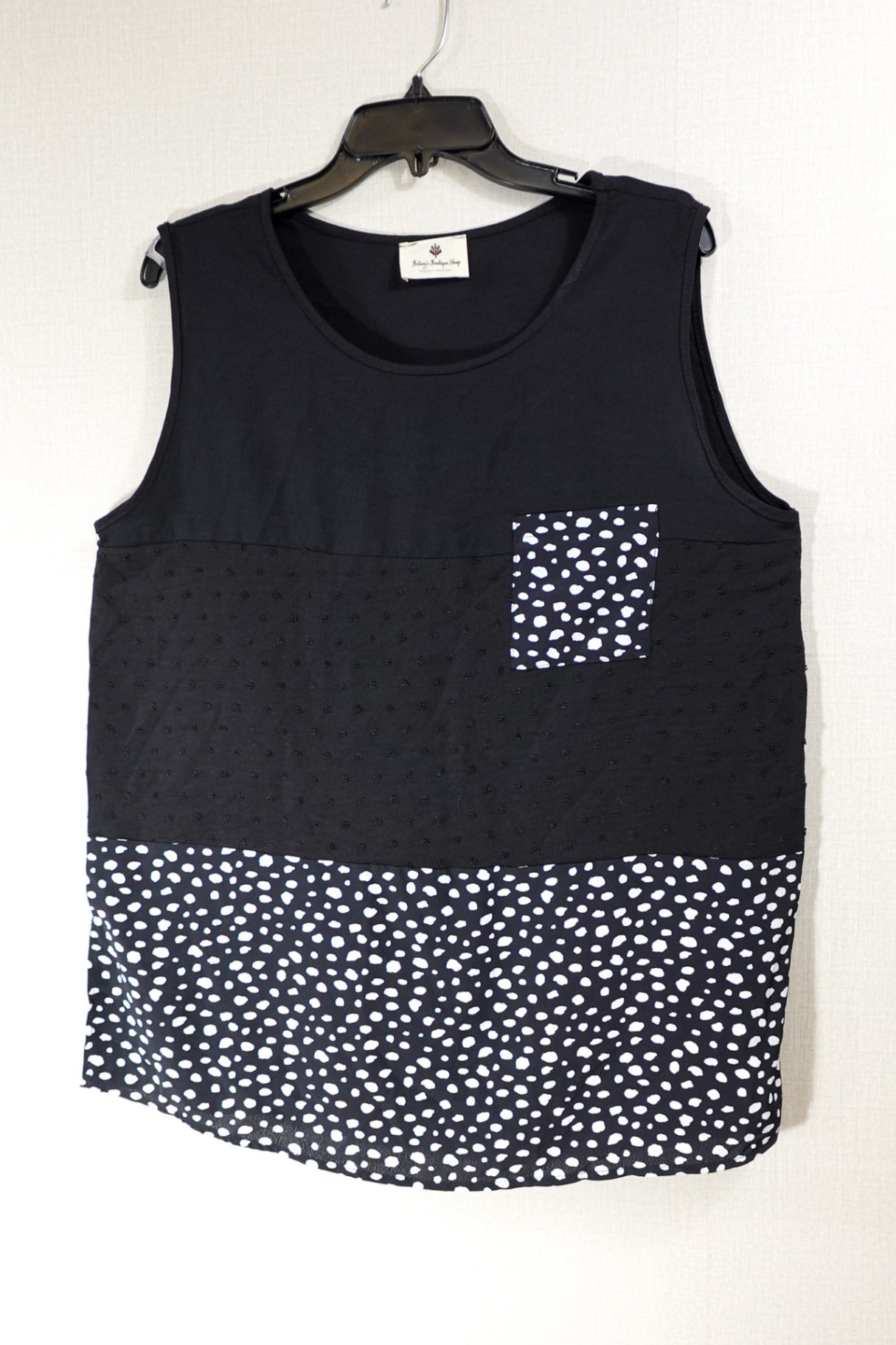 Betsy's Boutique Shop, Sleeveless Top, L, Black