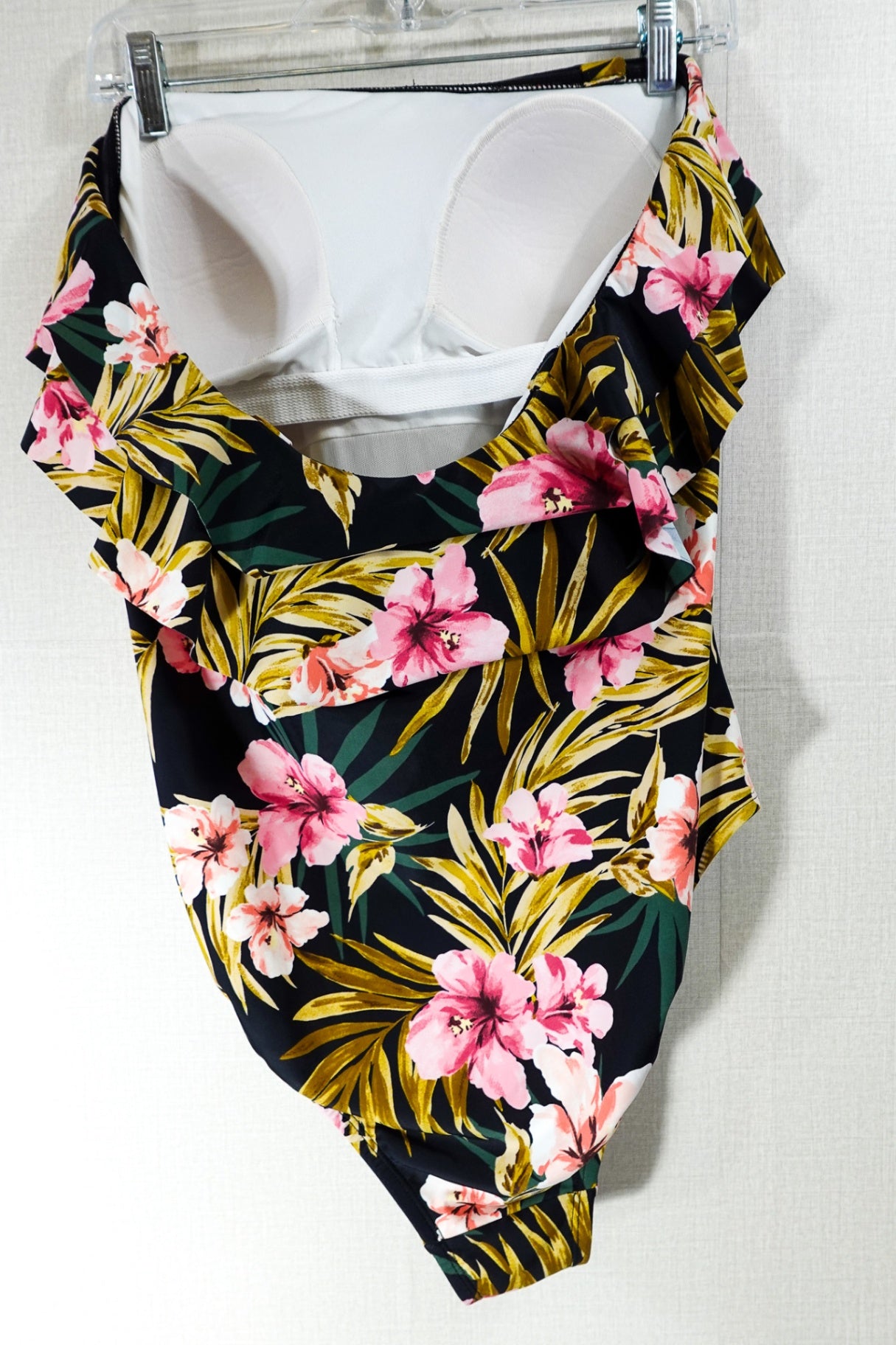 Kona Sol, New Swimsuit W/ removable straps, 18W, Black floral