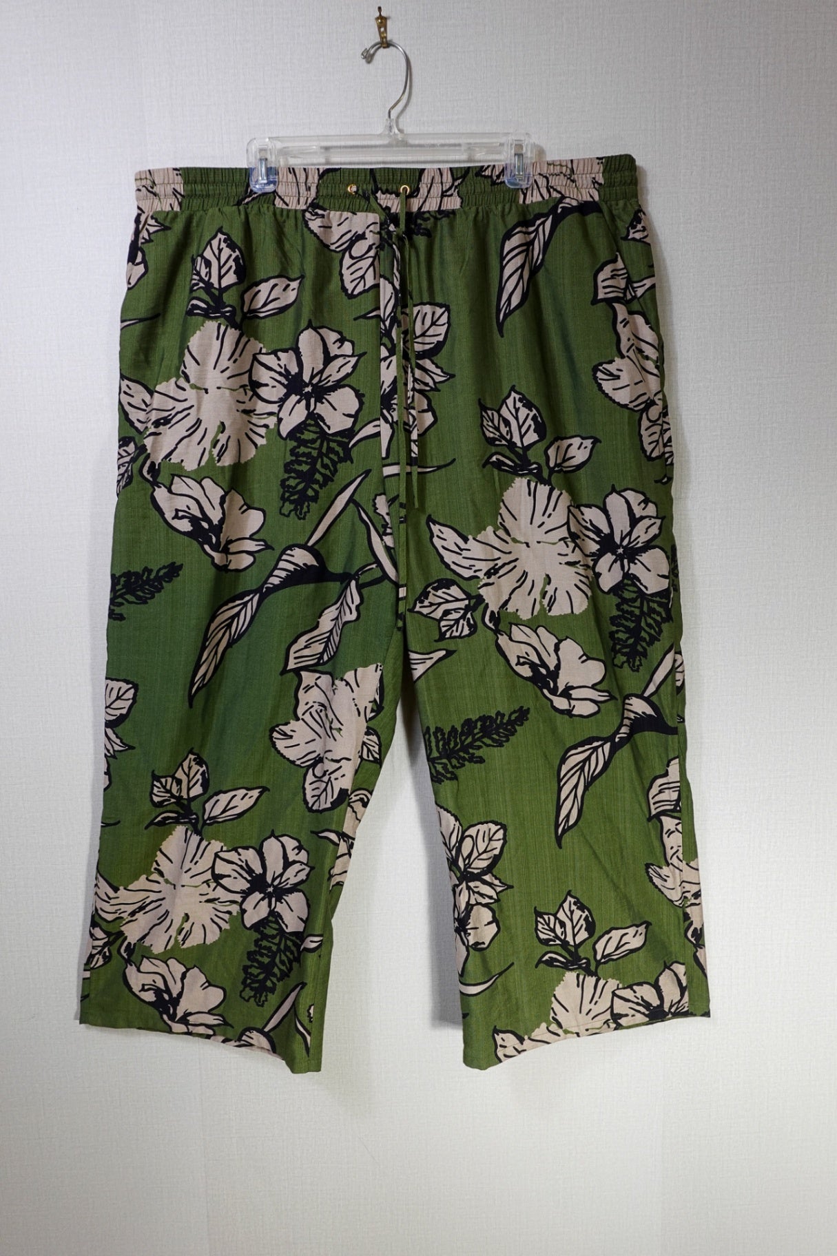 Rachel Roy, Pants Wide Leg W/ Pockets , 3X, Rayon Nylon