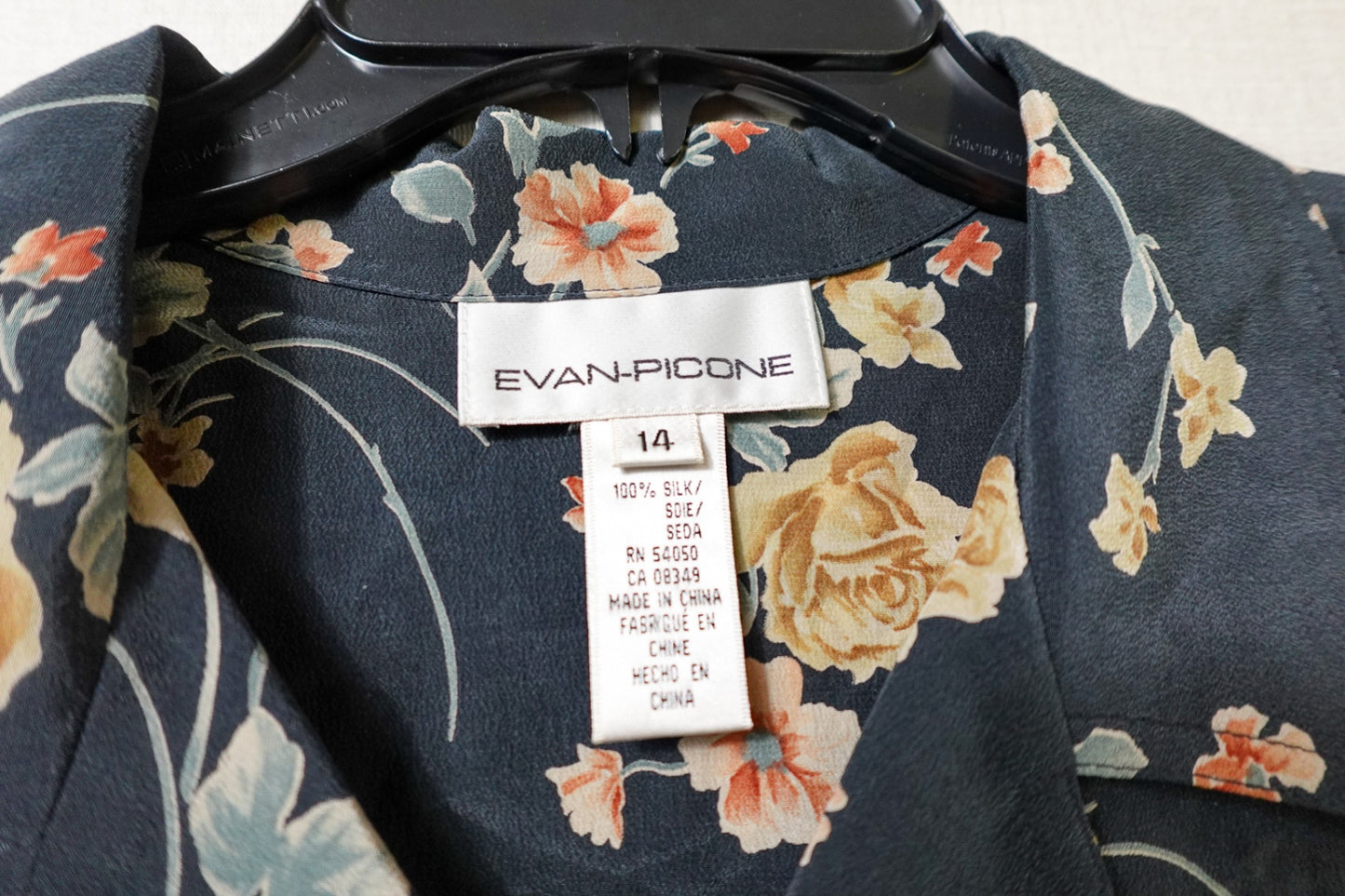 Evan-Picone, New Vintage Long Sleeve blouse, 14, Silk