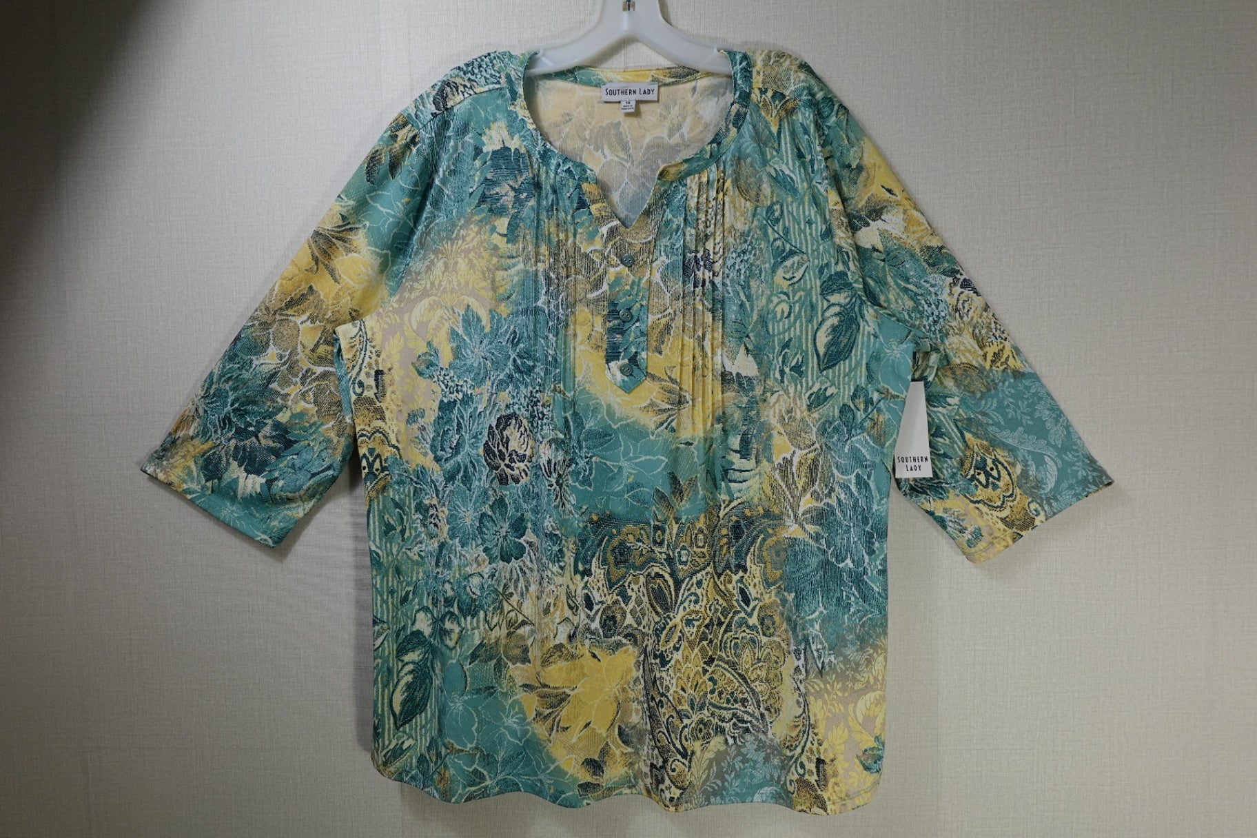 Southern Lady, New 3/4 sleeve top, 1X, Polyester, Spandex