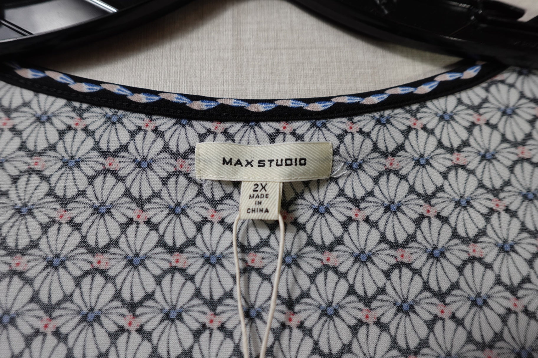 Max Studio, New short sleeve top, 2X, Polyester, Spandex