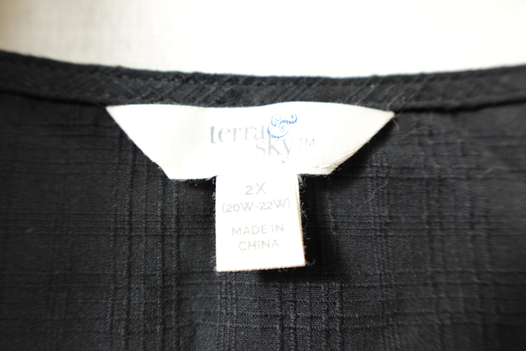 Terra & Sky, New short sleeve top, 20/22,