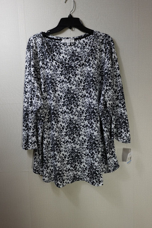 Emily Daniels, New 3/4 sleeve top, 2X,