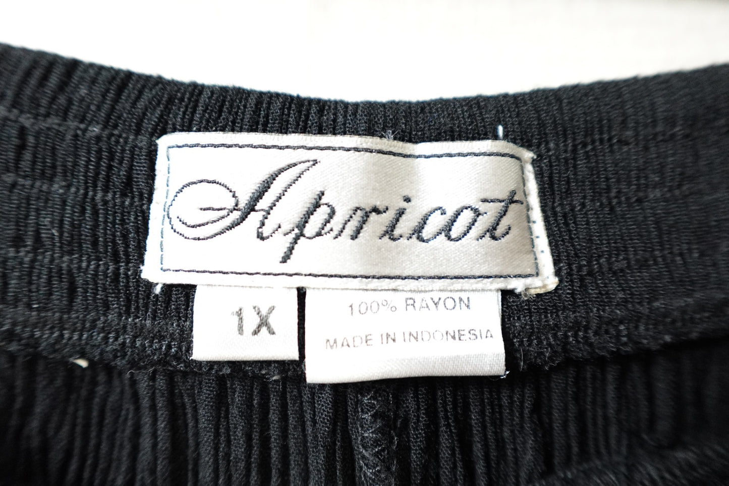 Apricot, cropped pants, 1X, rayon