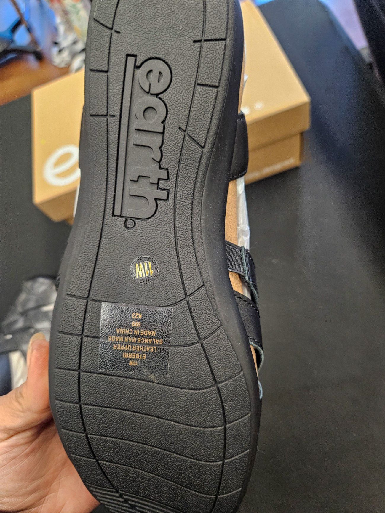 Earth, New sandals, 11W, Leather Upper