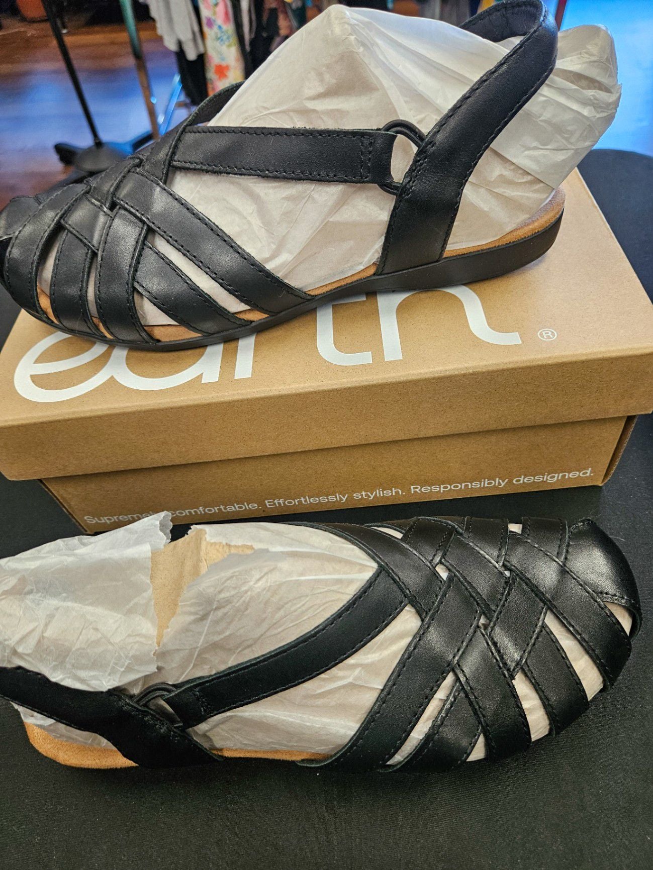 Earth, New sandals, 11W, Leather Upper