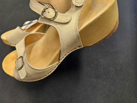 Dansko, Sandals, 40, Leather Upper