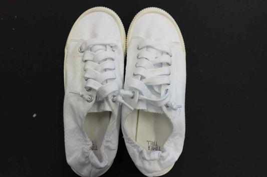 Time And Tru, Sneakers, US 8, Canvas upper
