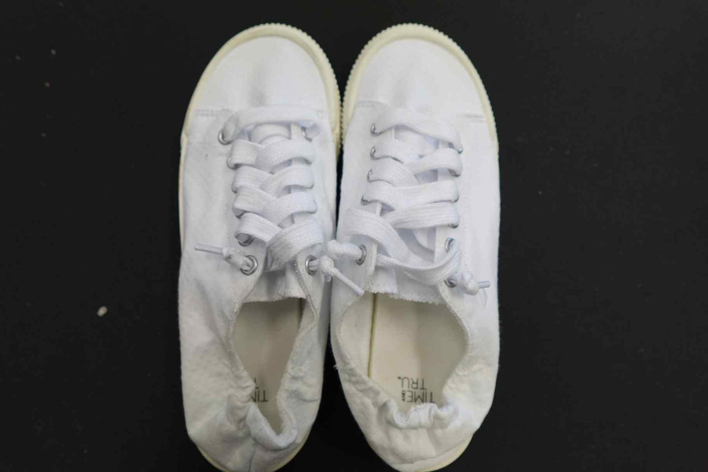 Time And Tru, Sneakers, US 8, Canvas upper