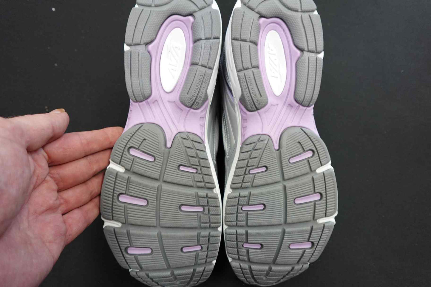Avia, New Sneakers, 11, Leather Upper