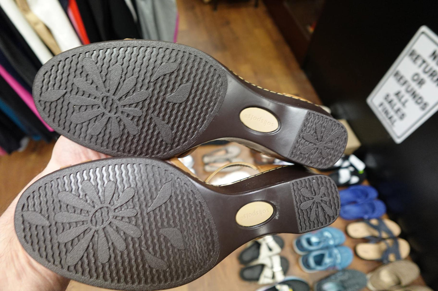 Softspots, Sandals, 11 Narrow, Leather Upper