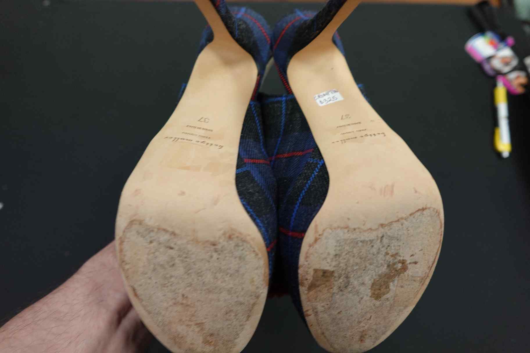 Bettye Muller, Heels, 37 (6.5-7), fabric