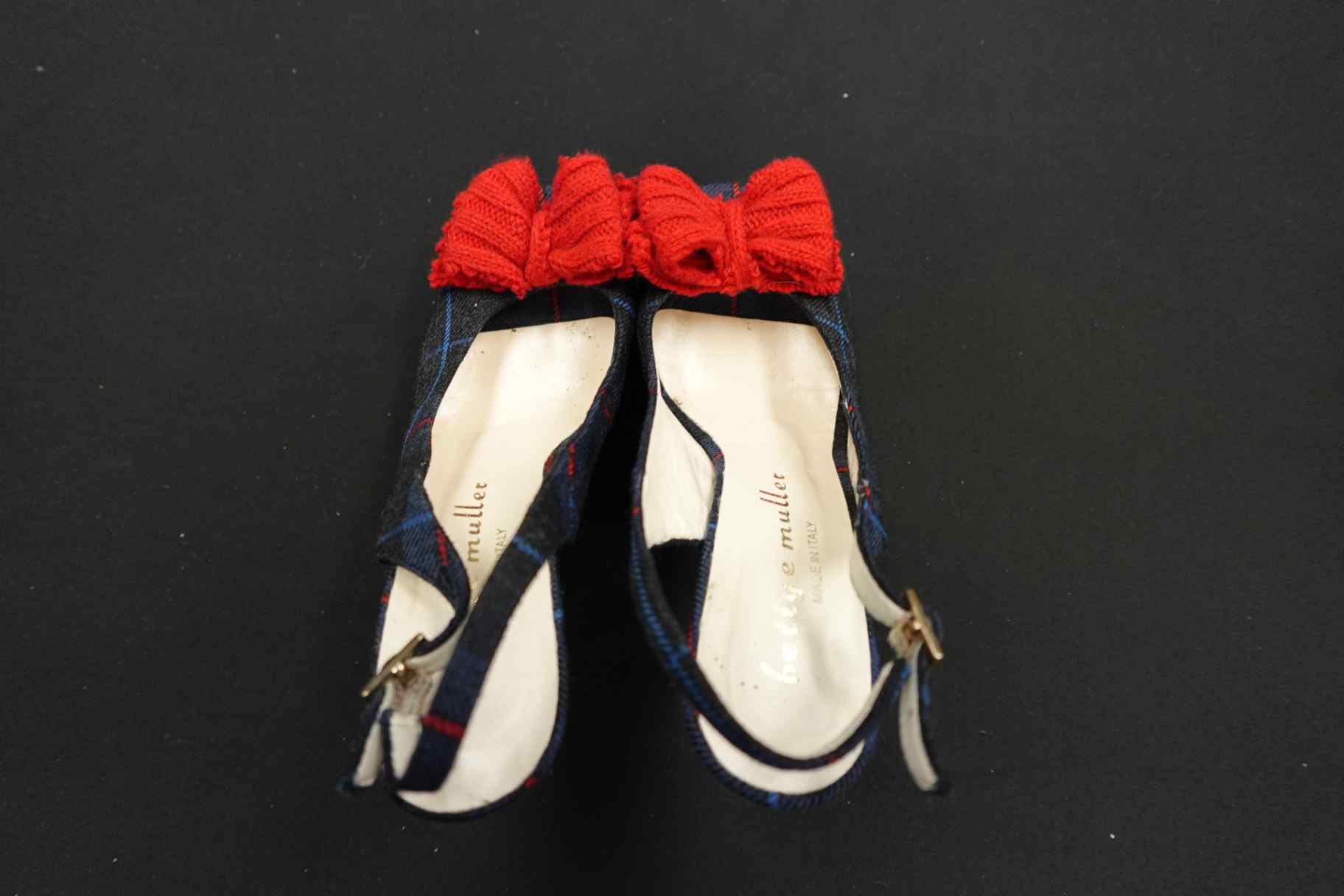 Bettye Muller, Heels, 37 (6.5-7), fabric