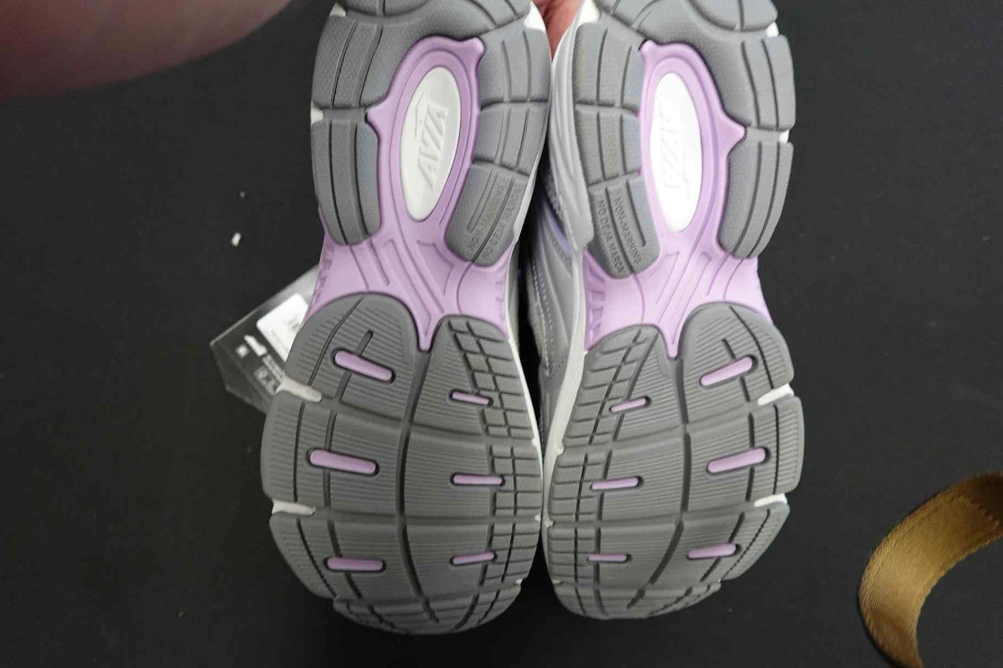 AVIA, Sneakers , 9.5, Synthetic
