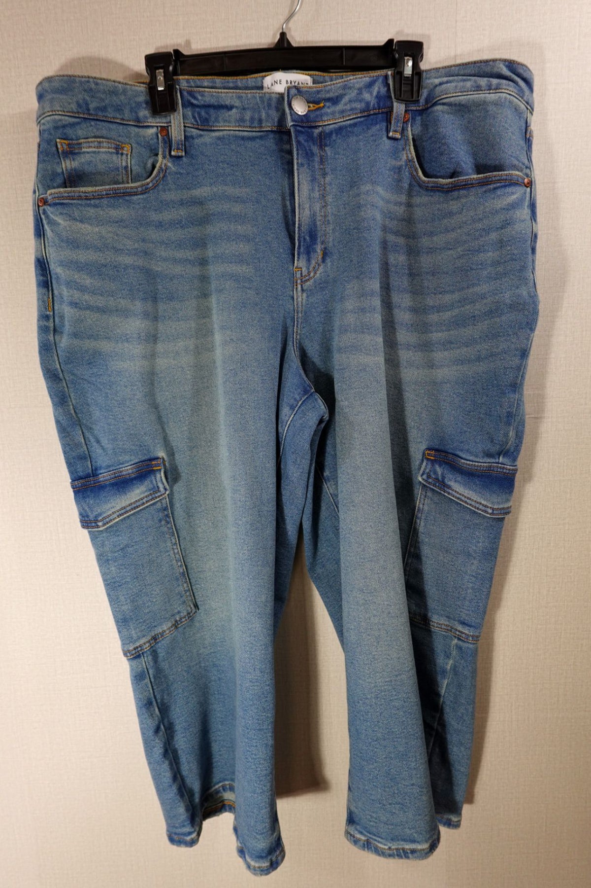Lane Bryant, JEANS, 22,