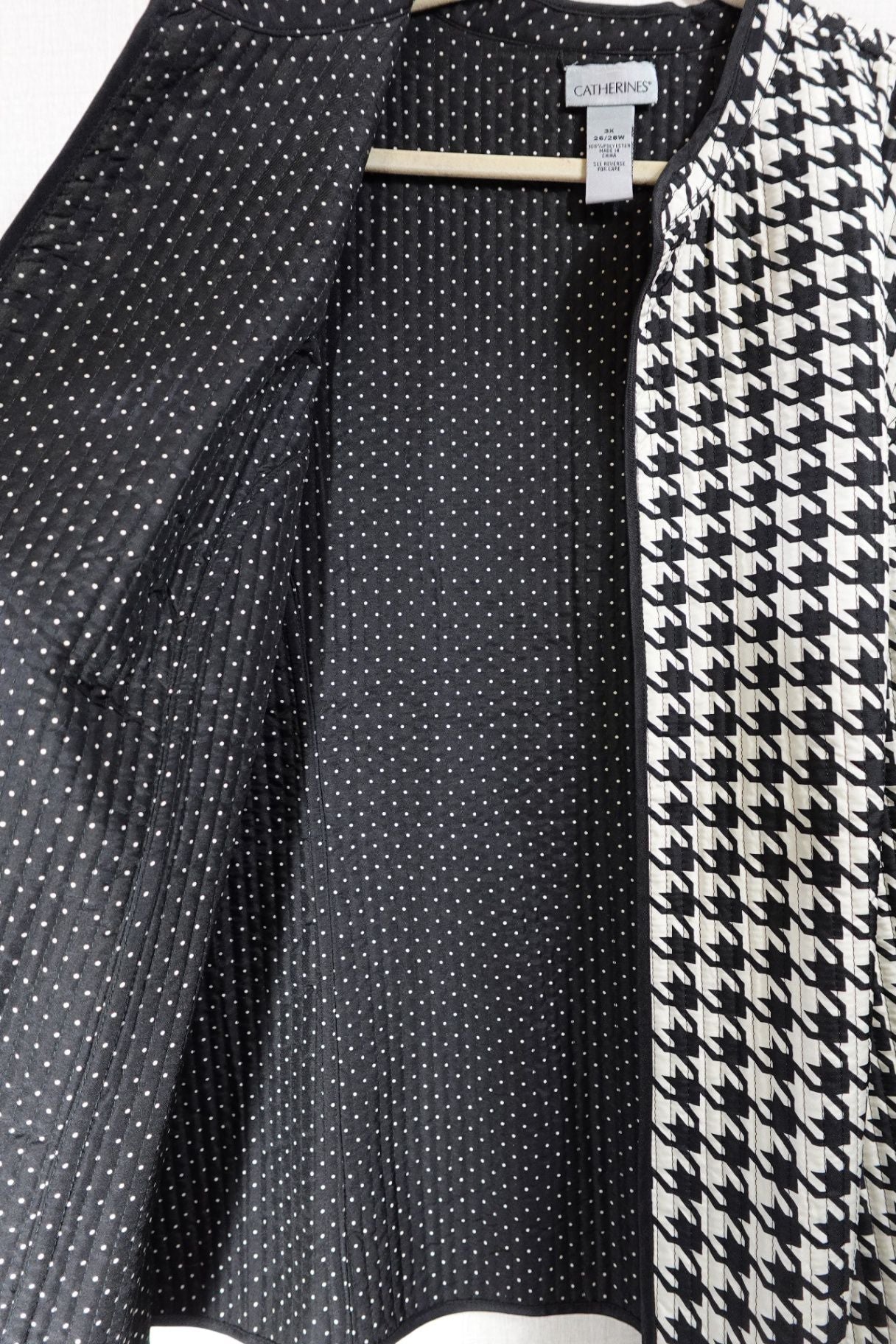Catherines, Reversible Professional Jacket, 22/24, Polyester