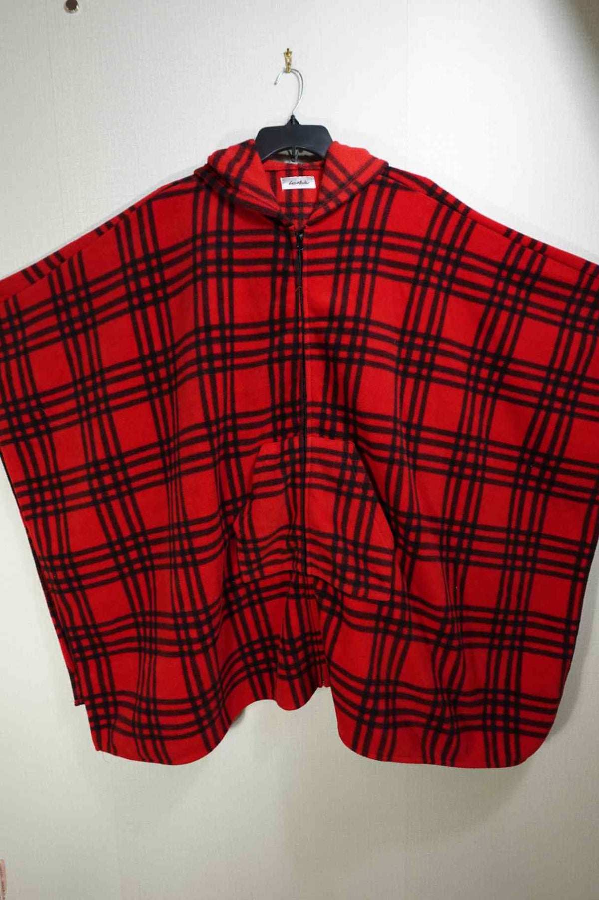 Le Moda, Poncho w/ pockets, XL/2X (FREESIZE), polyester fleece