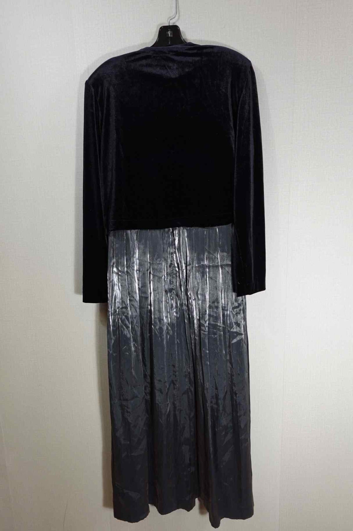 Karin Stevens, Event Dress, 14, polyester, spandex (velvet)