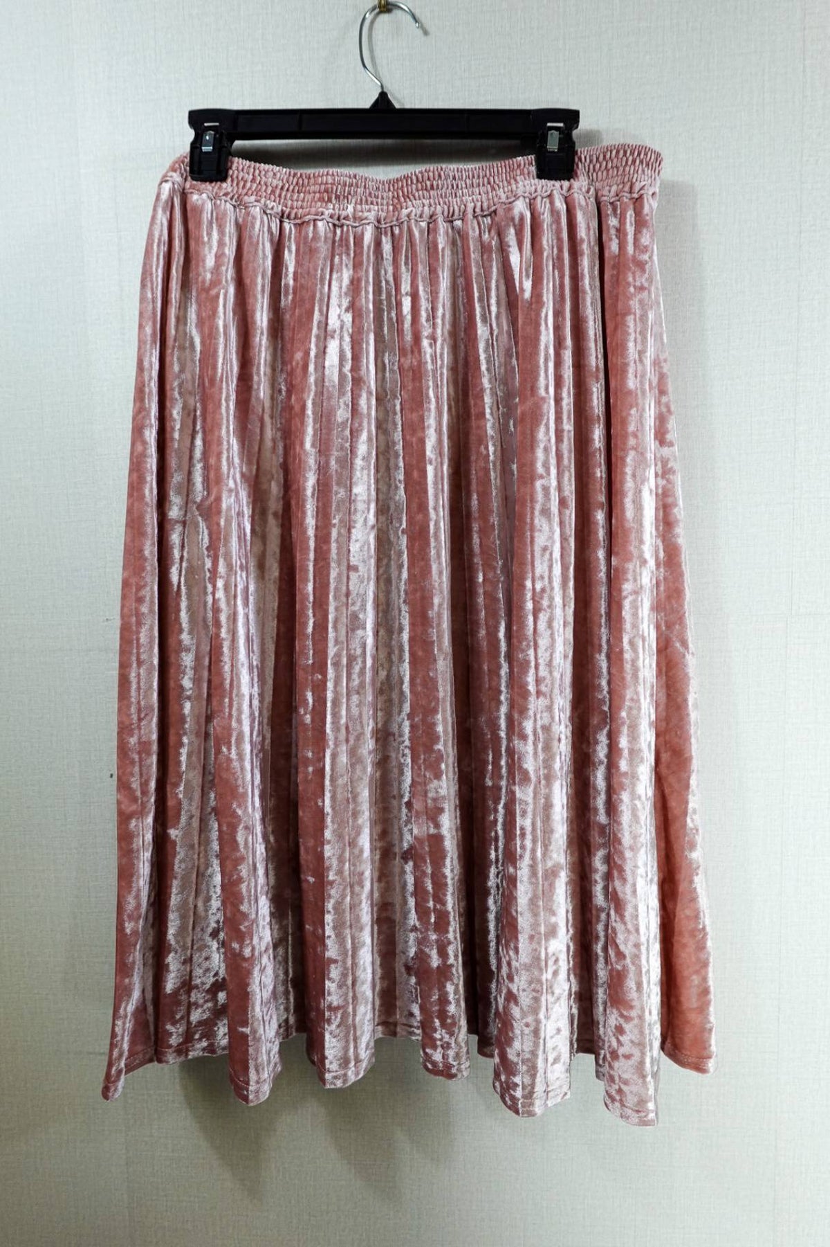 A New Day, Skirt, 2X, polyester velvet