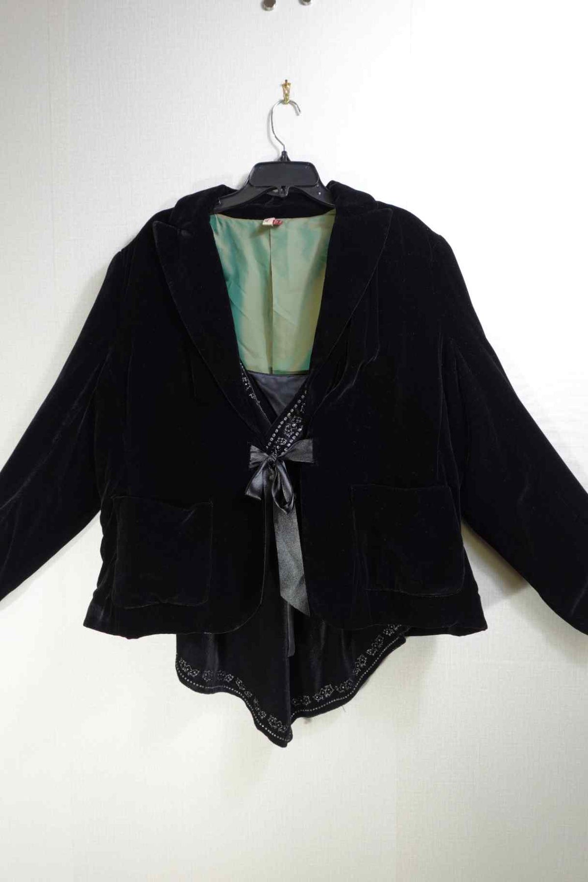 Seven 7, Formal Top & Jacket Set, 22/24, viscose/silk (velvet)