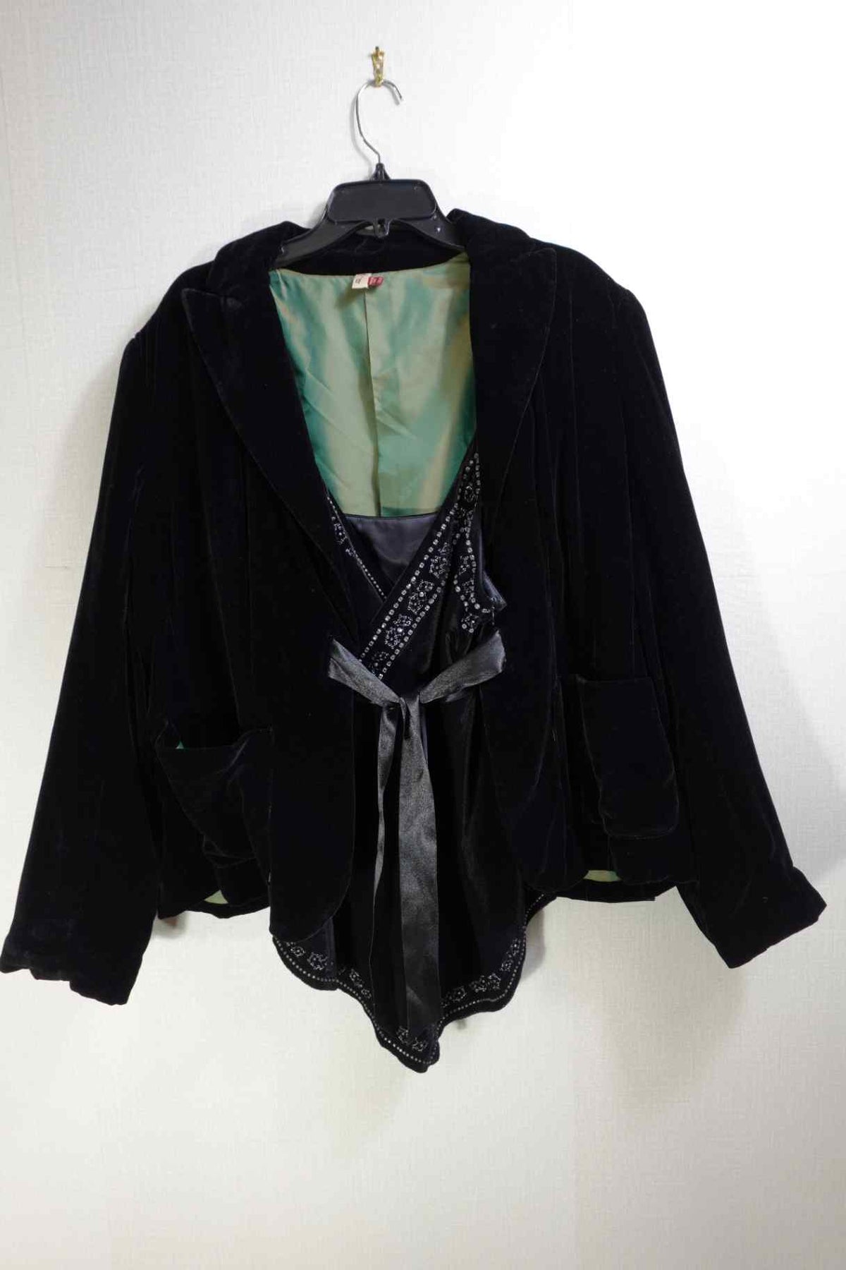 Seven 7, Formal Top & Jacket Set, 22/24, viscose/silk (velvet)