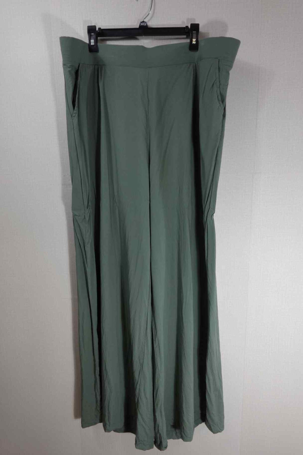 Torrid, Pants Wide Leg, 3XT, Viscose, Lyocell