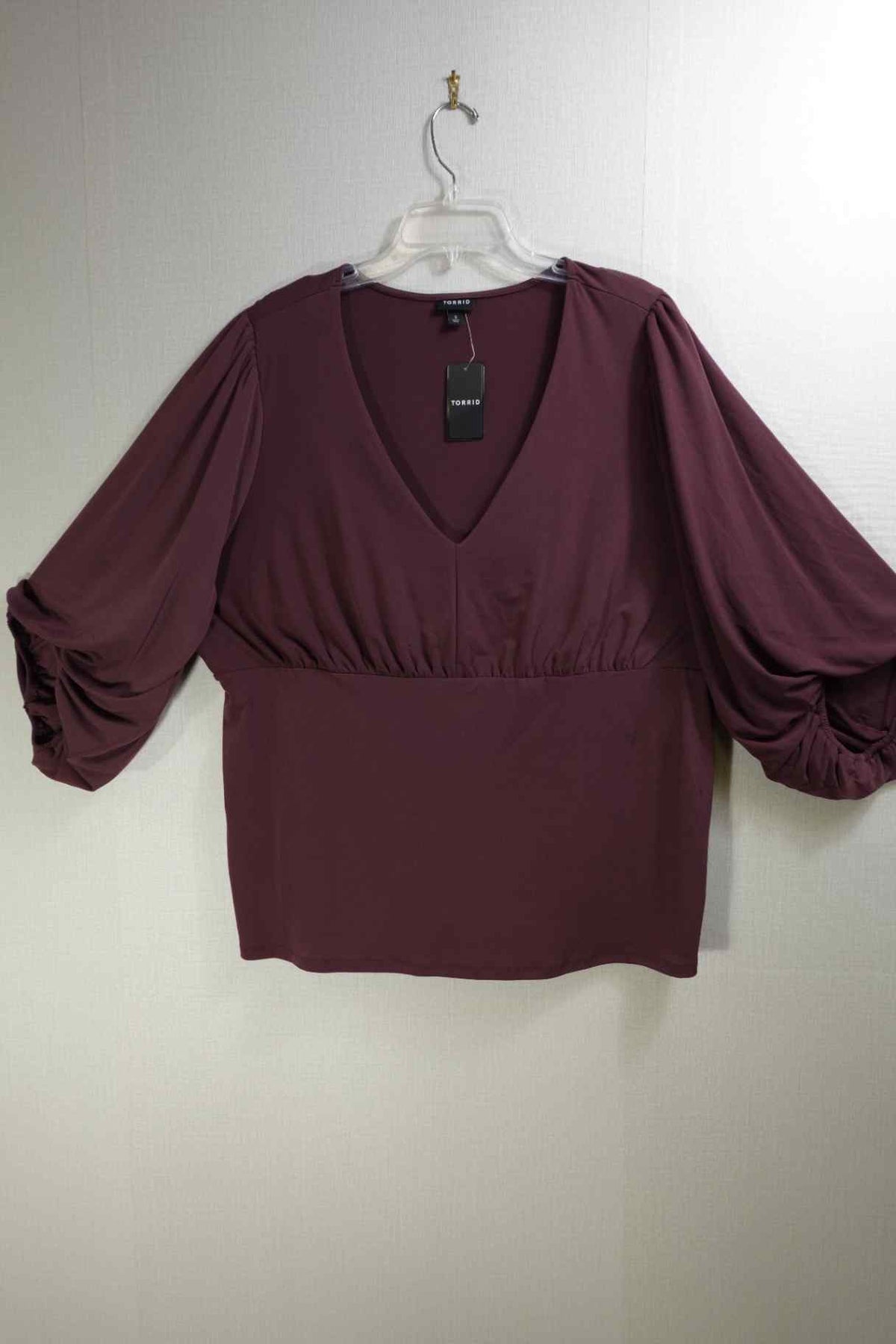 Torrid, NEW 3/4 Sleeve Top, 22/24, Polyester Blend