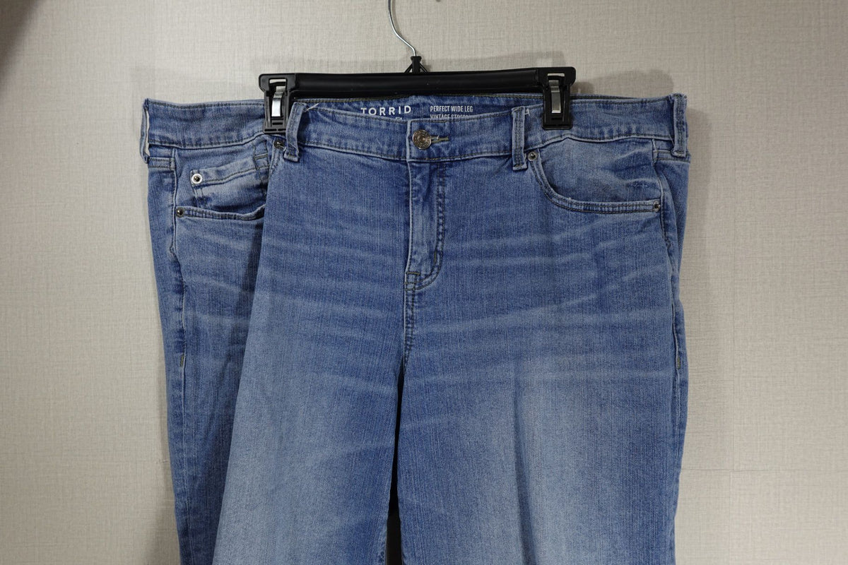 Torrid, Jeans Wide We laughed there didn't, 18R, Cotton Blend