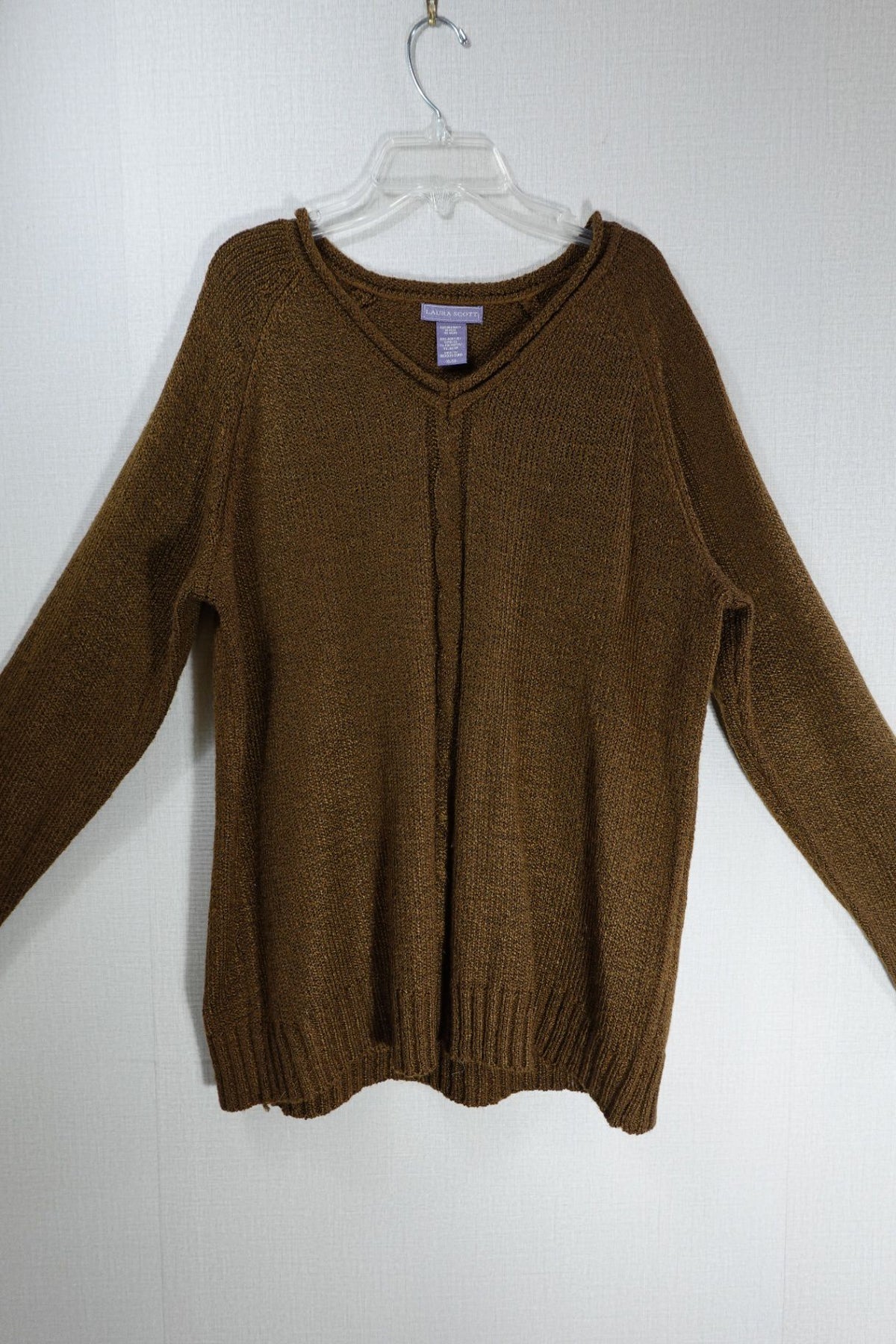Laura Scott, Sweaters, 16, Acrylic, polyester blend