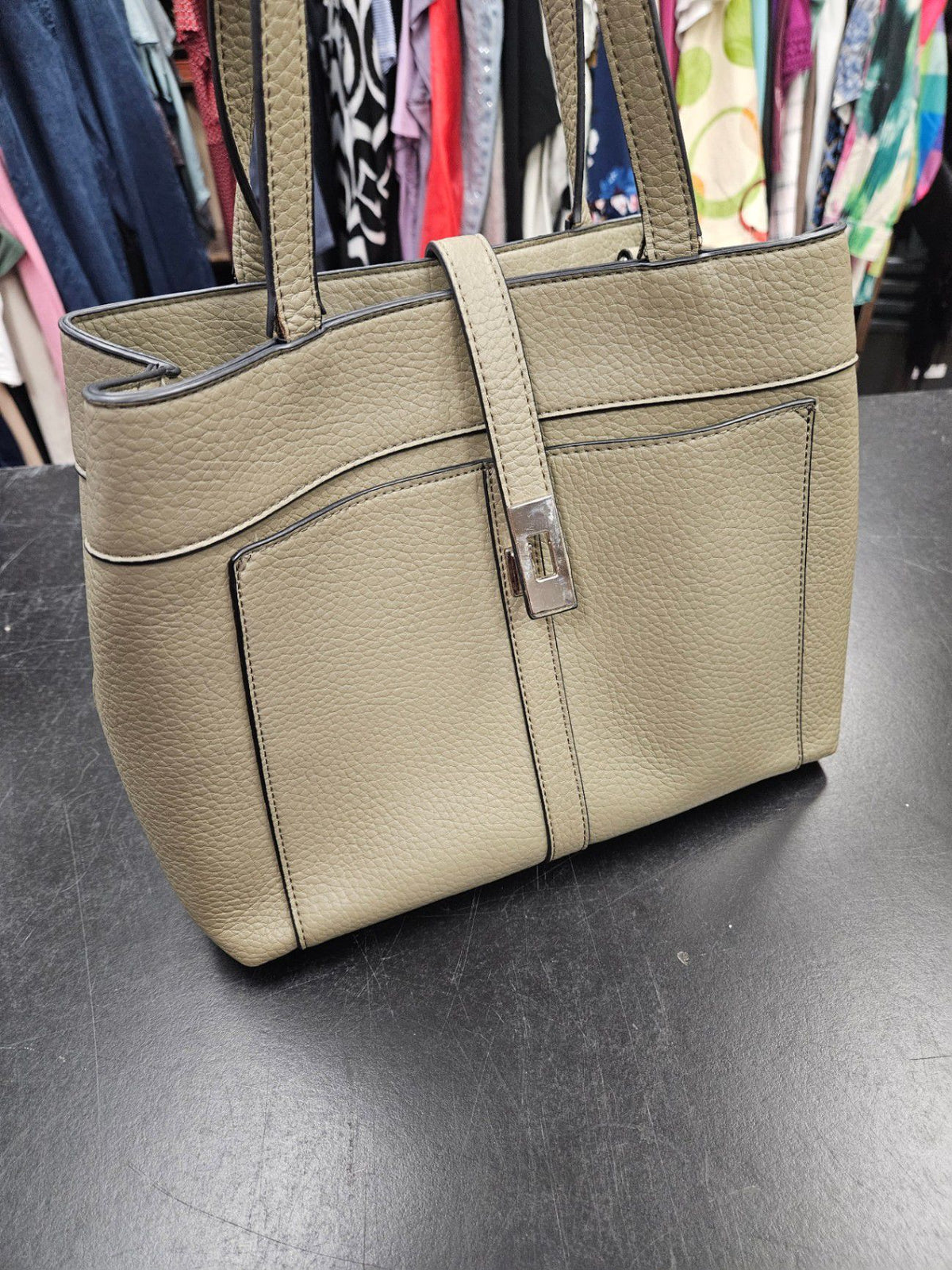 Unknown, Purse, Not Visible,